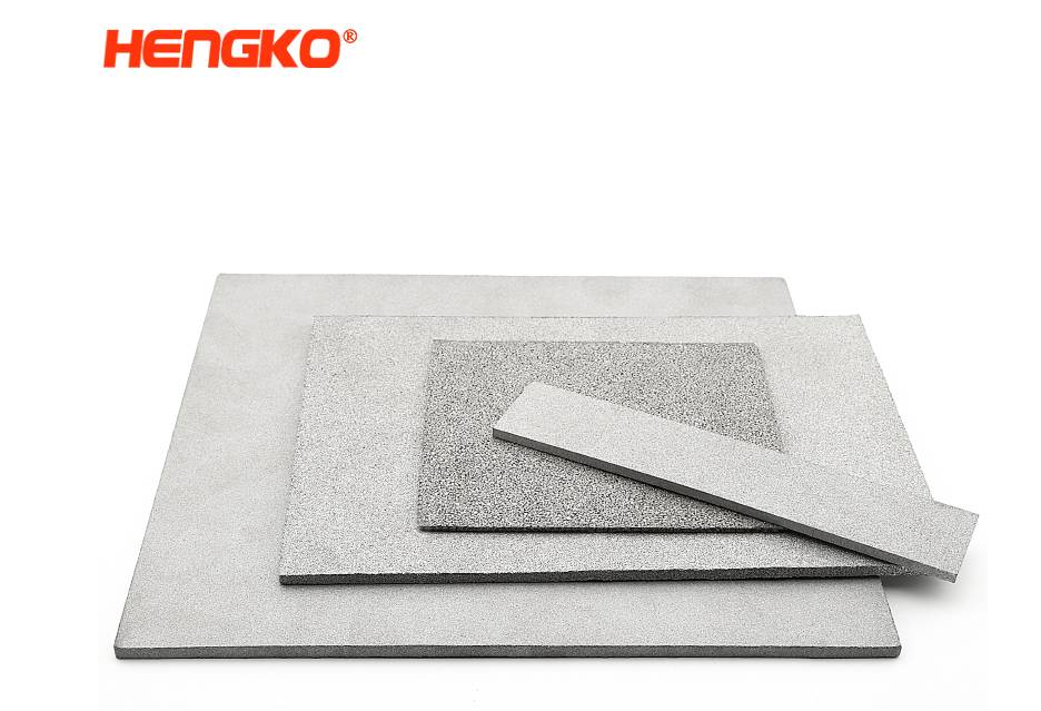 不銹鋼燒結濾板在化工行業中的具體應用!